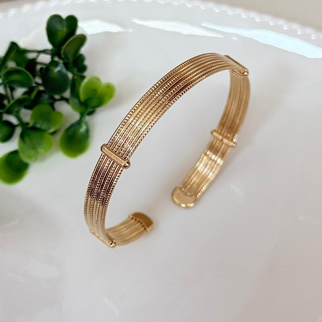 Bracelete Folheado A Ouro Largo