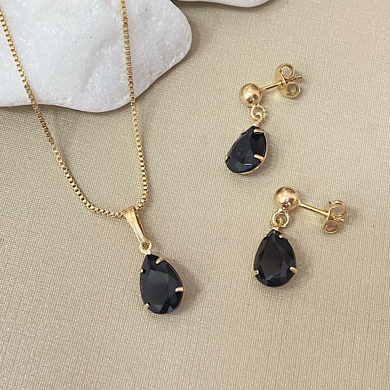 Conjunto Colar E Brincos Gota Preta Folheado A Ouro