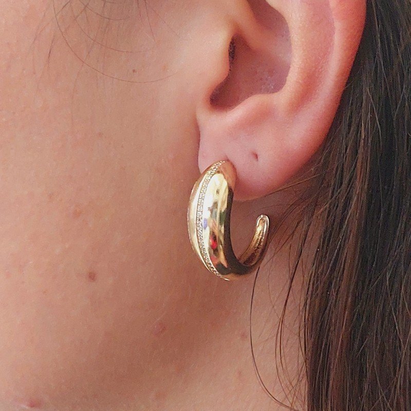 BRINCO DE ARGOLA COM ZIRCONIA FOLHEADO A OURO