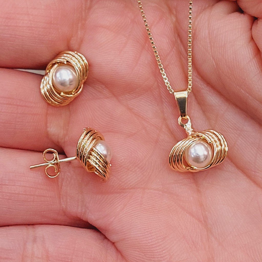 Conjunto De Perola Folheado A Ouro