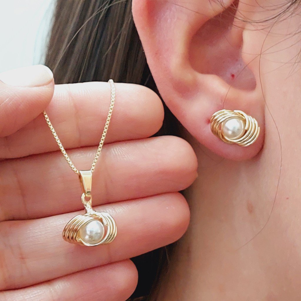 Conjunto De Perola Folheado A Ouro