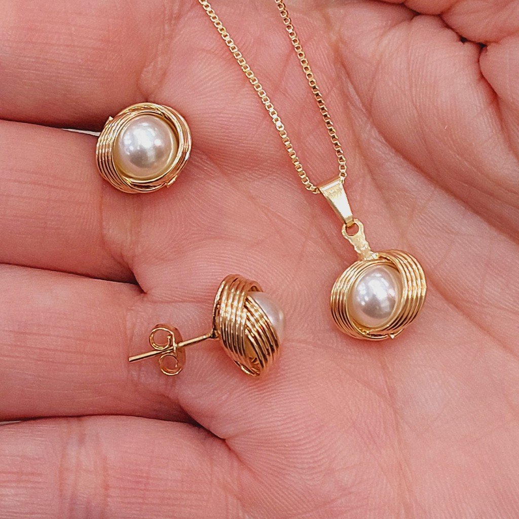 Conjunto De Perola Folheado A Ouro