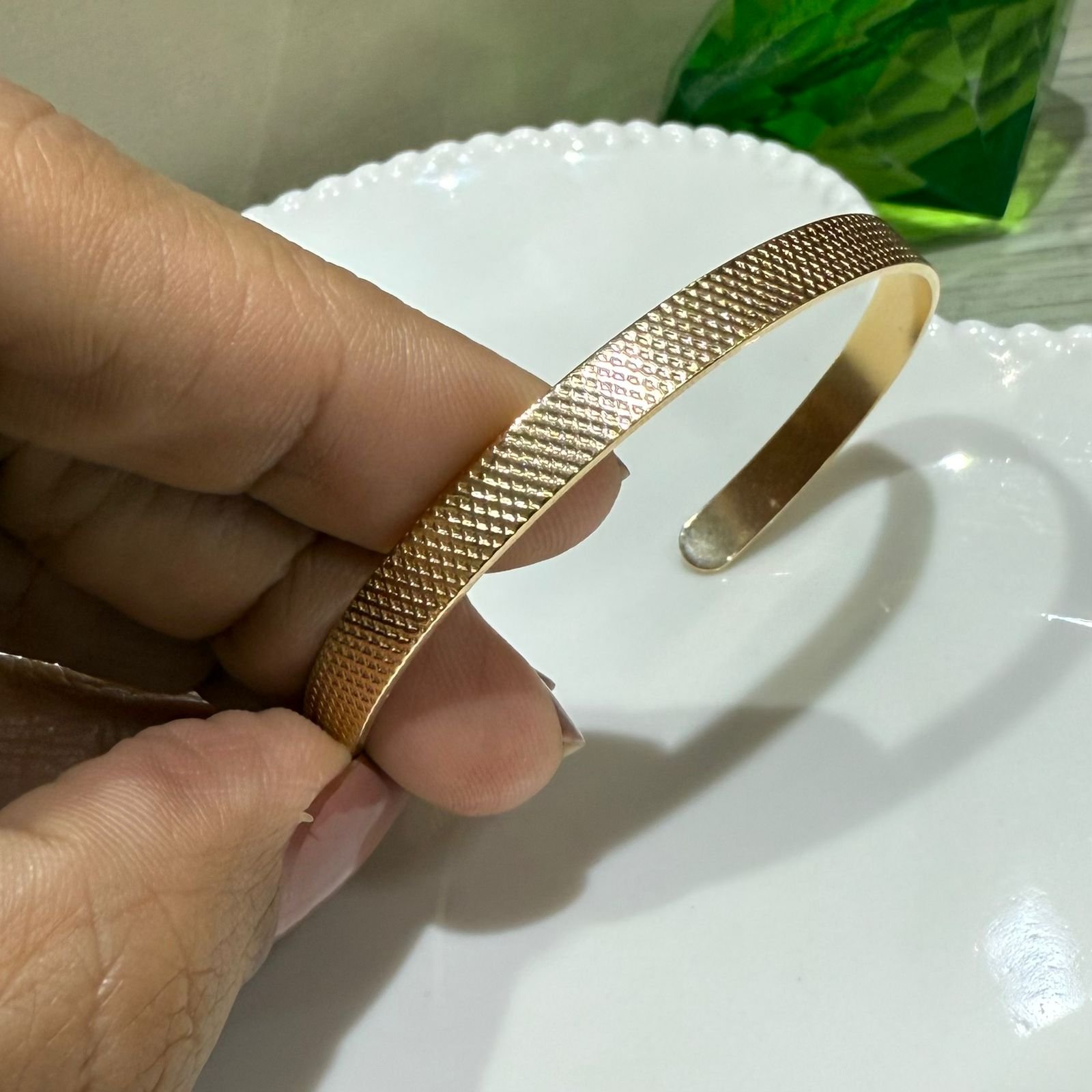 Bracelete Feminino Folheado A Ouro Fosco