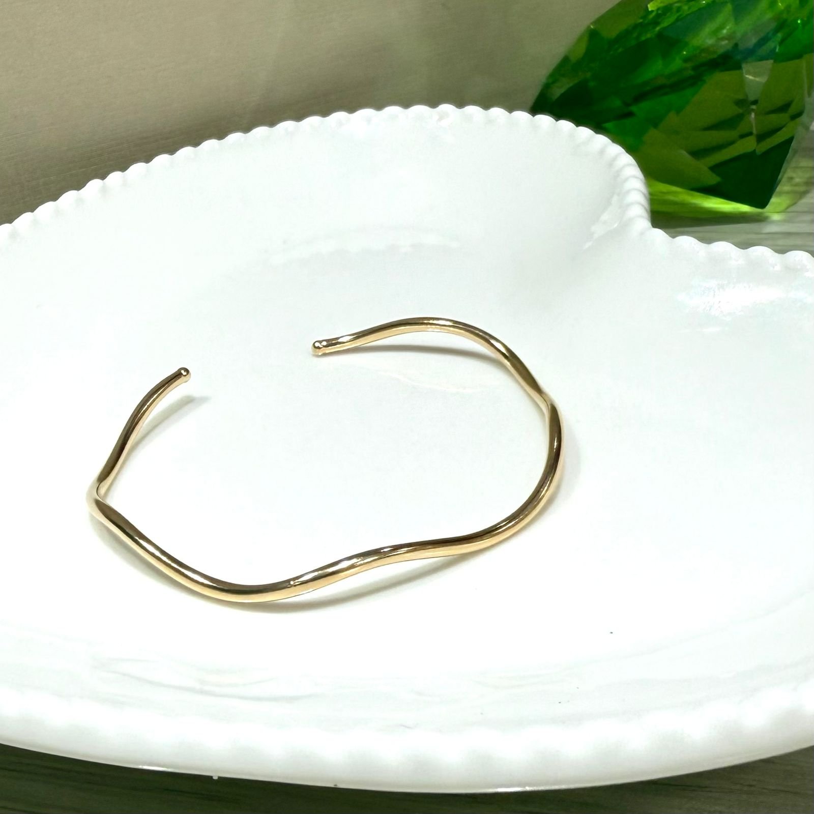 Bracelete Feminino Folheado A Ouro Ondulado
