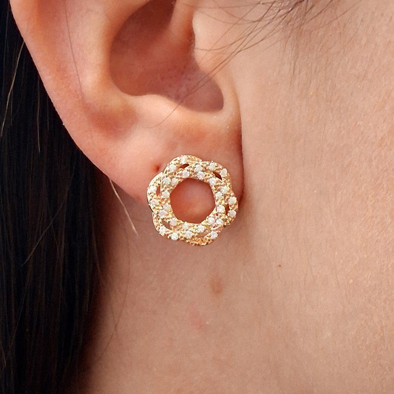 Brinco Florzinha Com Zirconia Folheado A Ouro