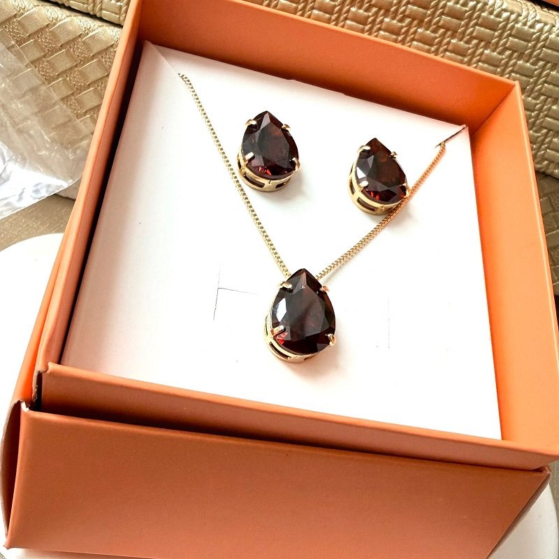 Conjunto Brincos+colar Gota Folheado A Ouro Vermelho