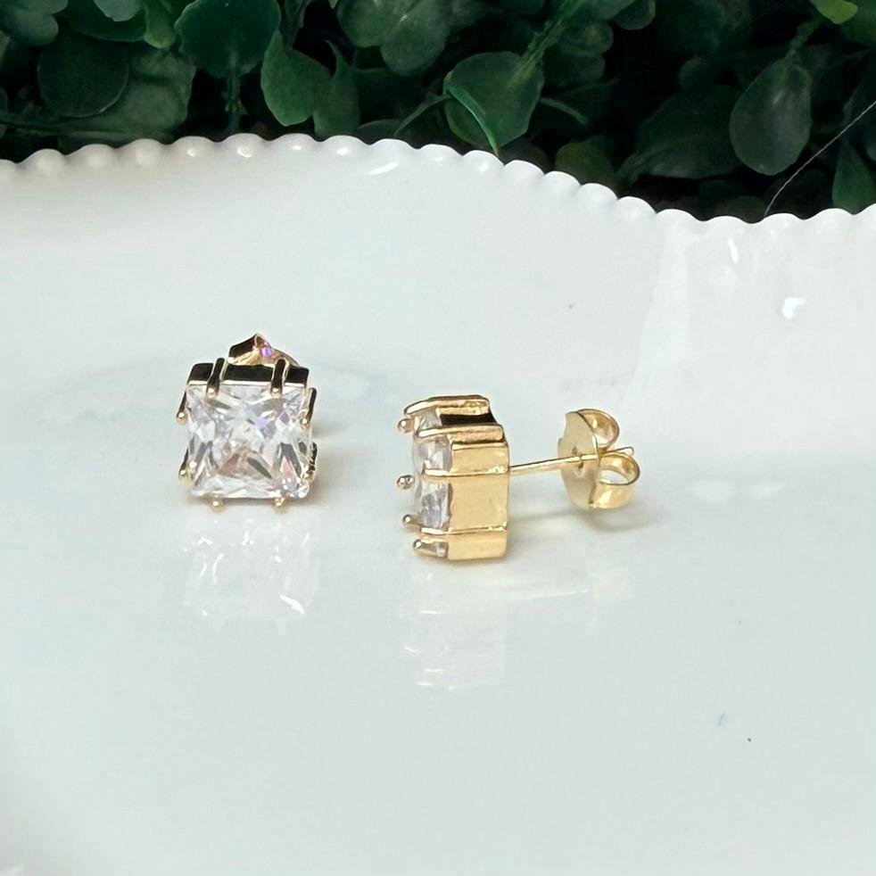 Brinco Zirconia Carre Folheado A Ouro
