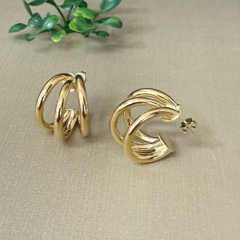 Argola Tubo Tripla Folheado A Ouro