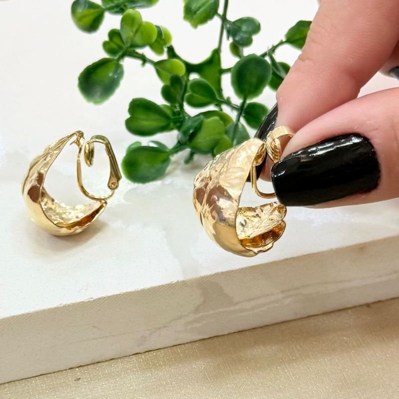 Brinco De Pressão Argola Larga Folheado A Ouro