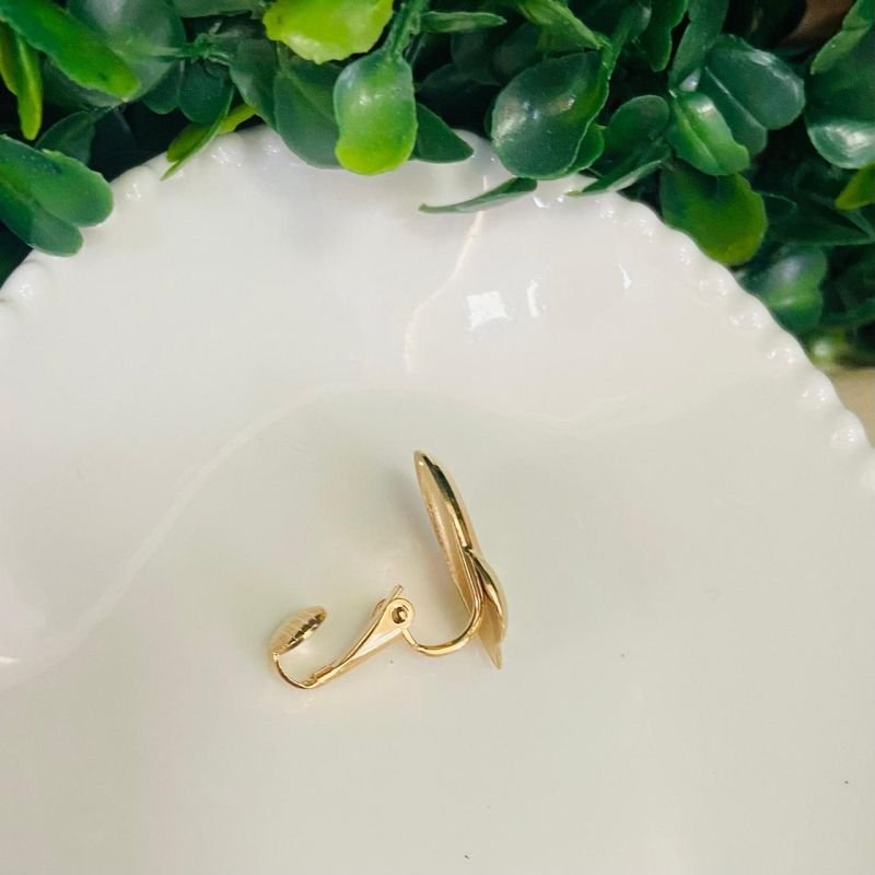 Brinco De Pressão Coração Liso Folheado A Ouro