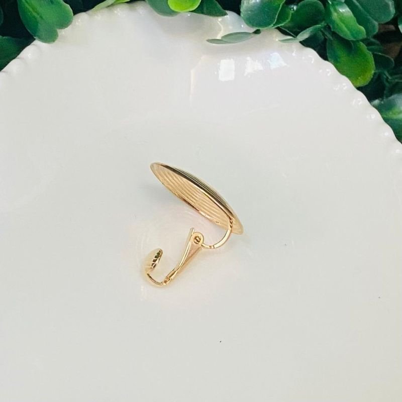 Brinco De Pressão Redondo Folheado A Ouro