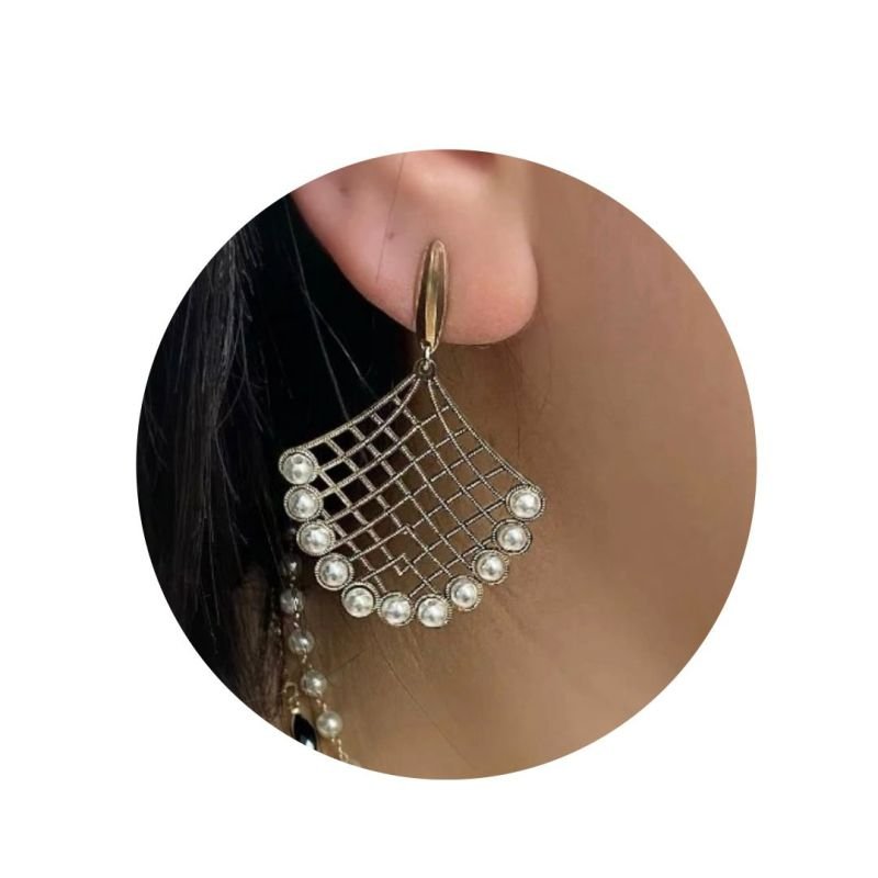 Brinco Perola Folheado A Ouro Rede