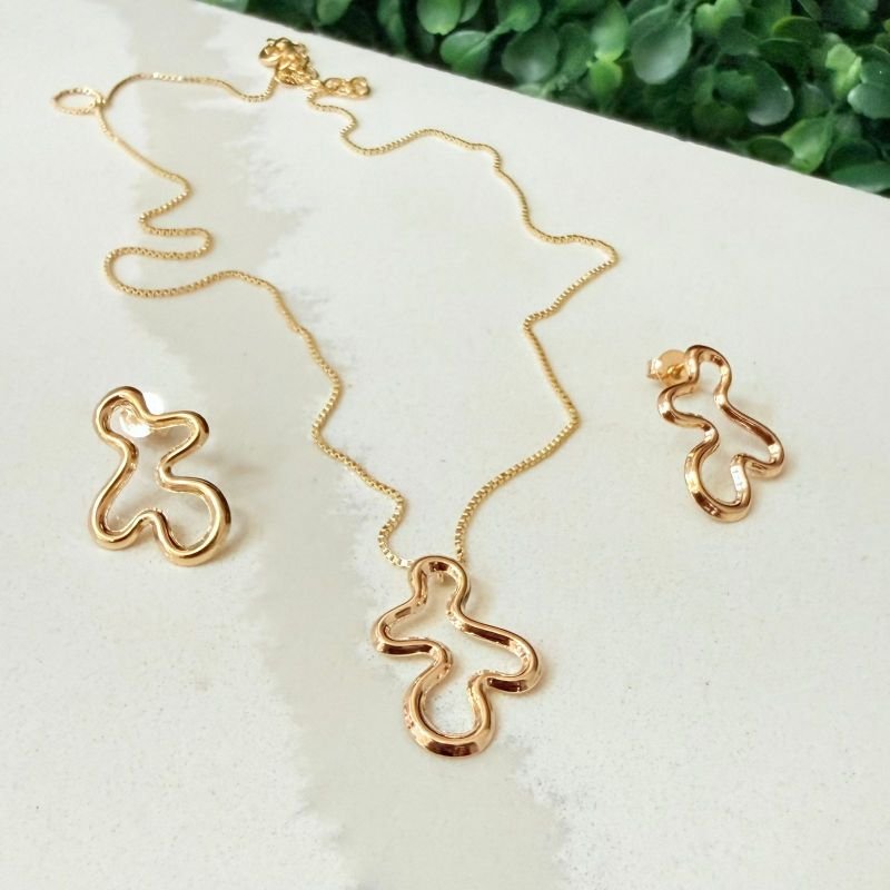 Conjunto De Brincos E Colar Organico Folheado A Ouro