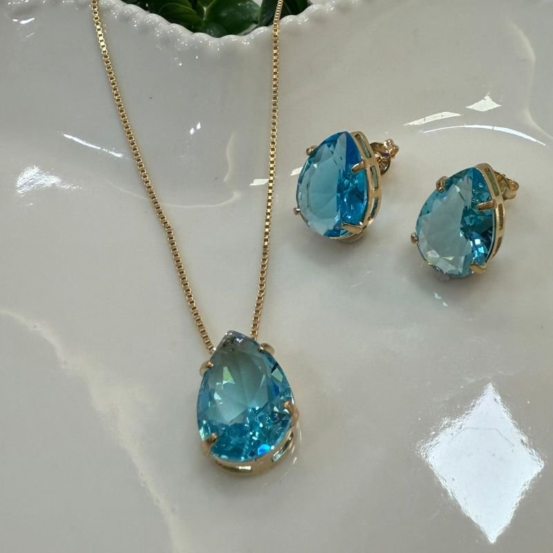 Conjunto Gota Folheado A Ouro Azul Claro