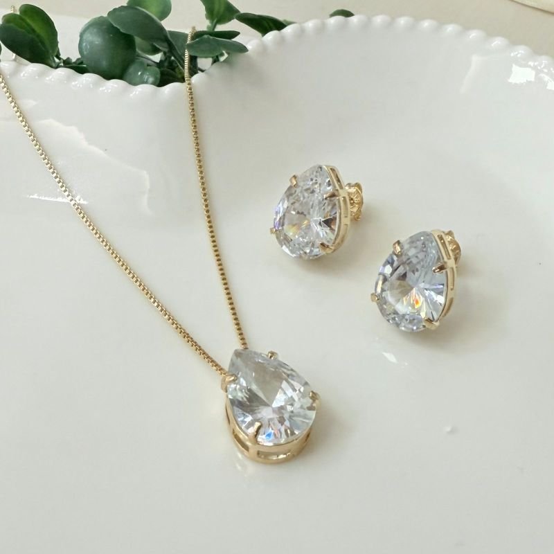 Conjunto Gota Folheado A Ouro Cristal
