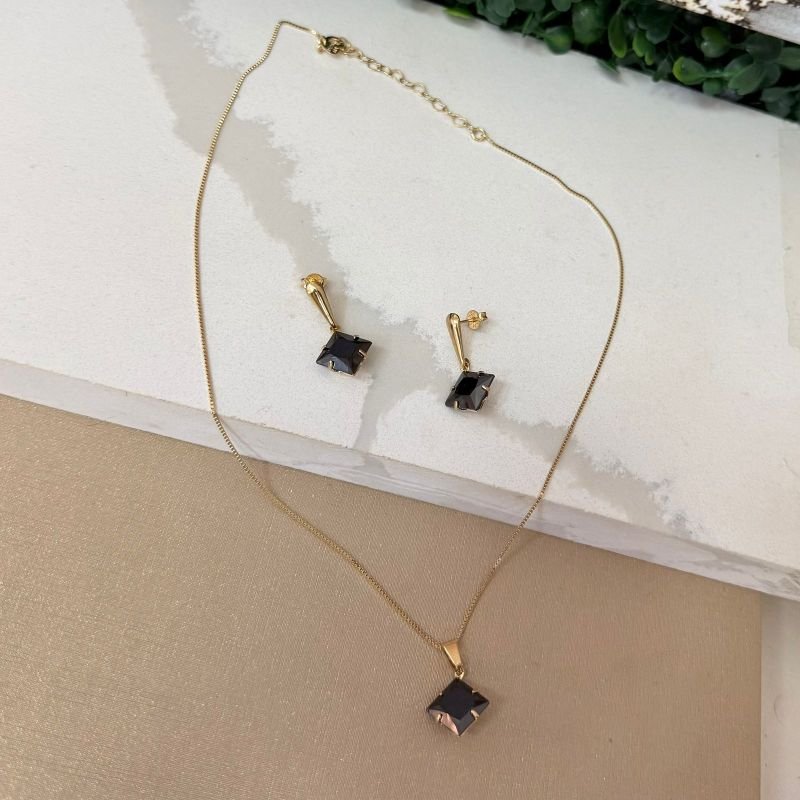 Conjunto Brincos E Colar Zirconia Preto Folheado A Ouro