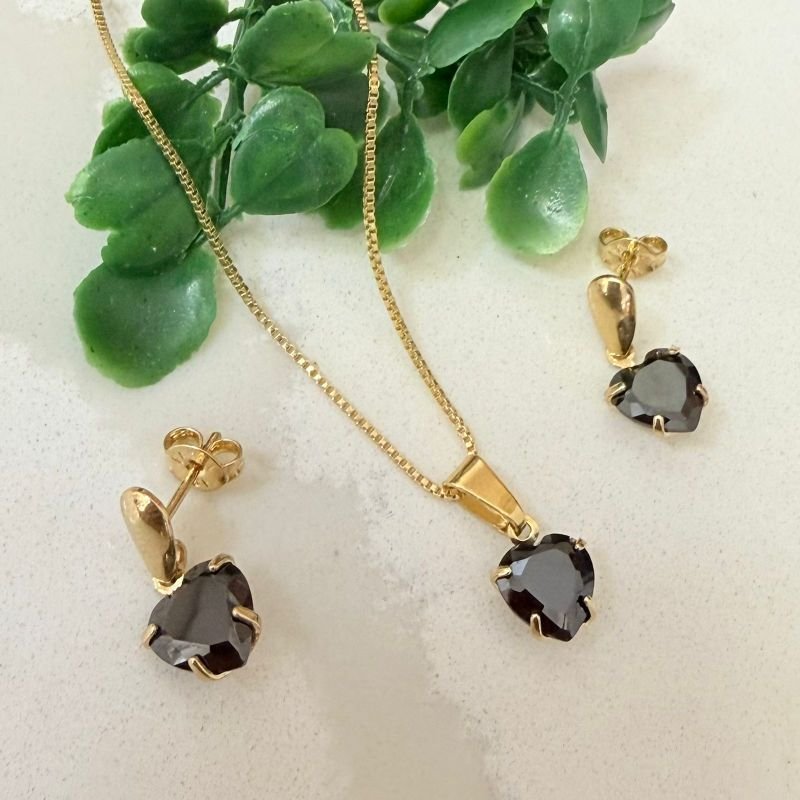 Conjunto Brincos E Colar Coração Zirconia Folheado A Ouro