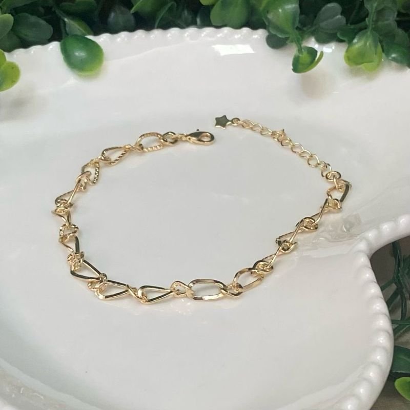Pulseira Elos Trabalhada Folheado A Ouro
